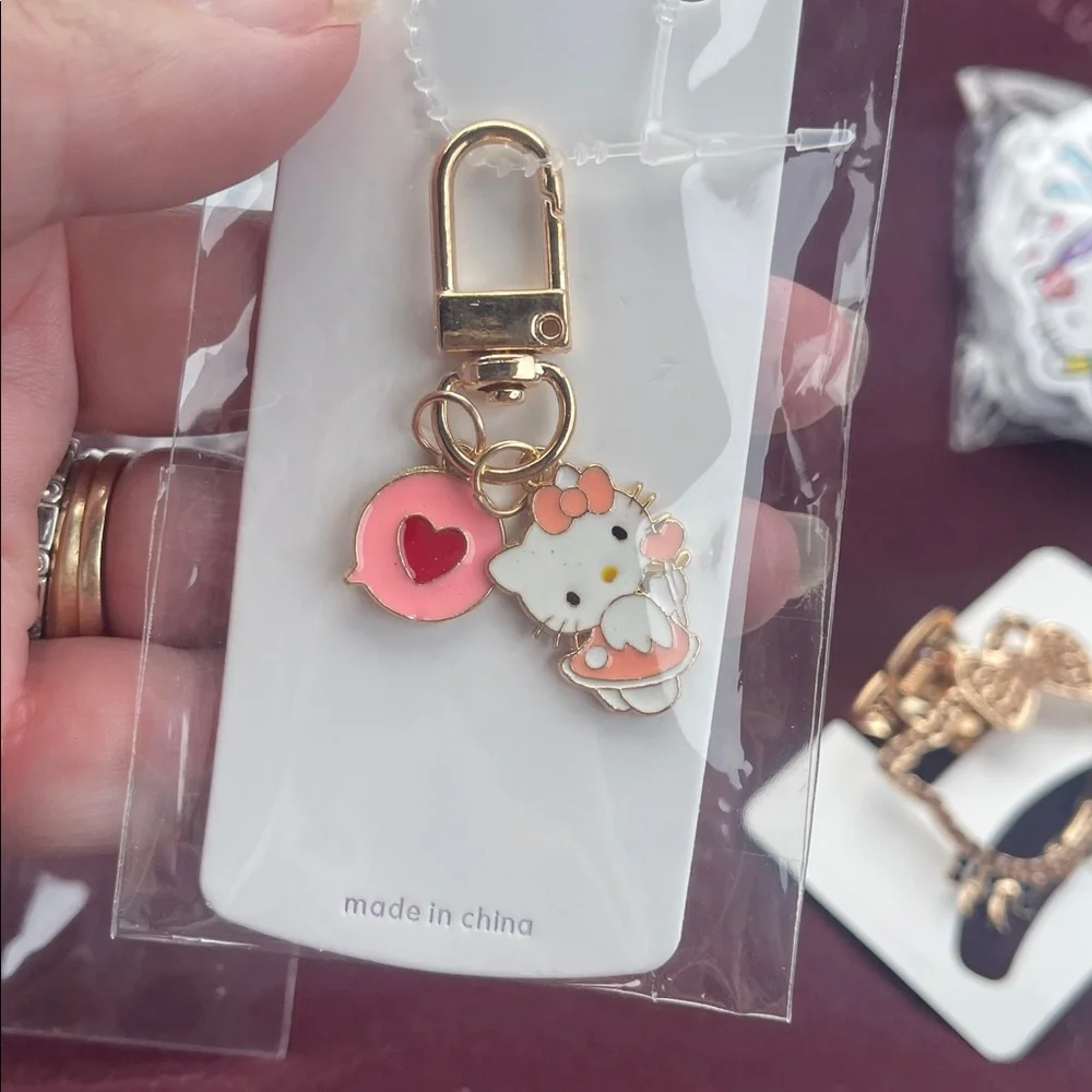 Hello Kitty Pink necklace earrings hair clip Coin Purse and Accessories Set nwt